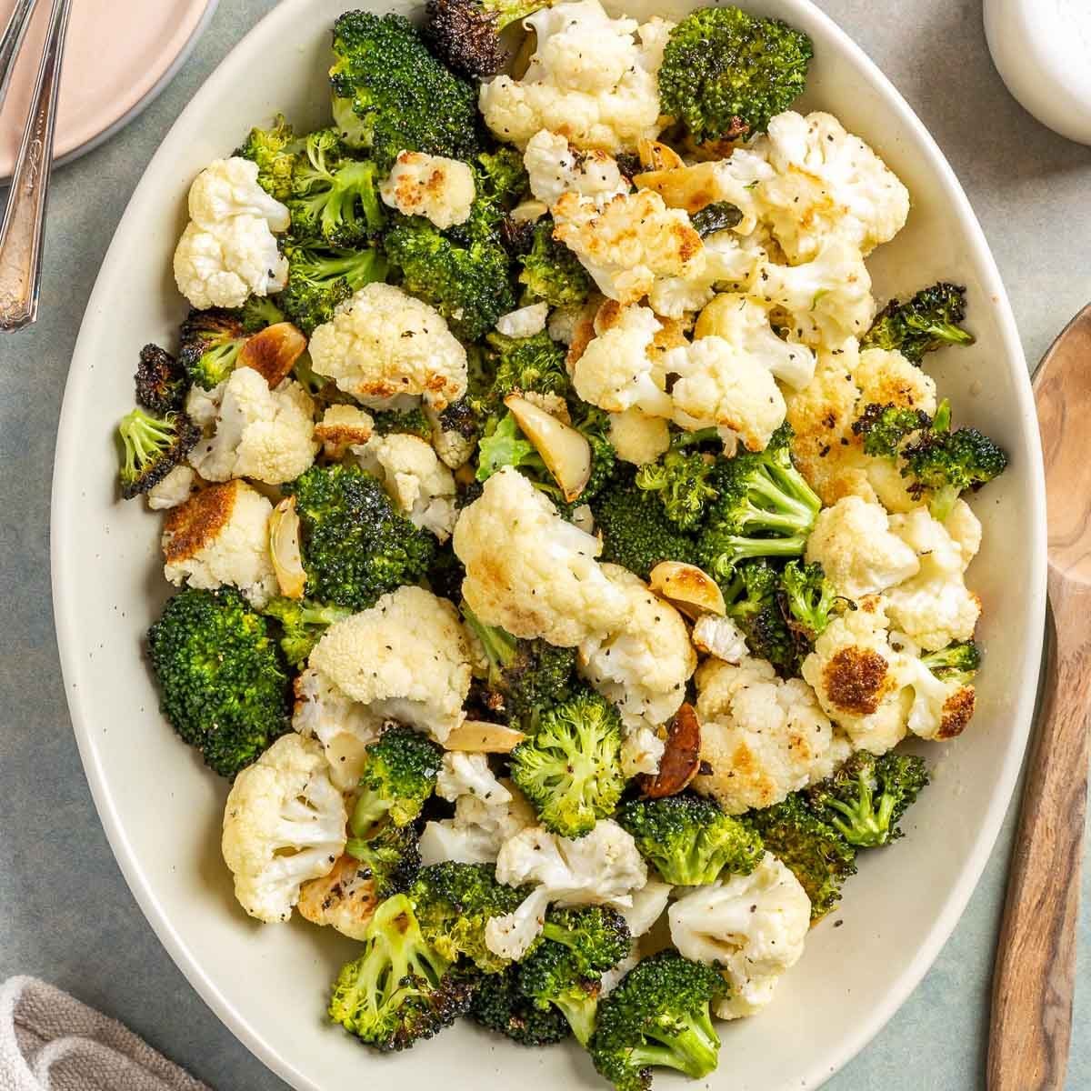 Elevate Your Veggies: Roasted Broccoli & Cauliflower with Flavor Twists